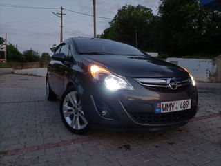 Opel Corsa foto 1