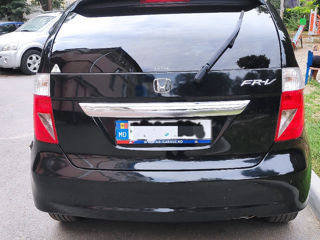 Honda FR-V foto 2