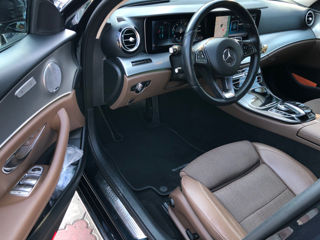 Mercedes E-Class foto 7