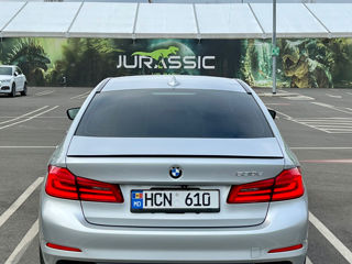 BMW 5 Series foto 5