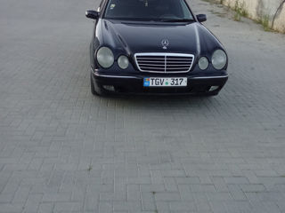 Mercedes E-Class