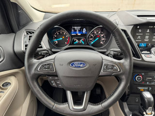 Ford Escape foto 4