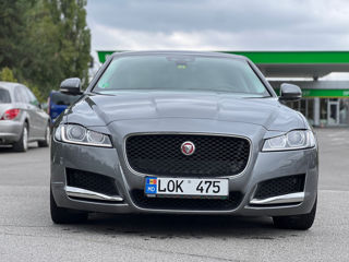 Jaguar XF foto 3