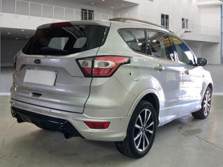 Ford Kuga foto 7