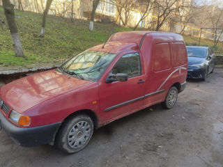 Volkswagen Caddy foto 2