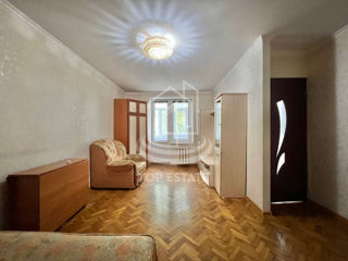 Apartament cu 2 camere, 45 m², Râșcani, Chișinău foto 3