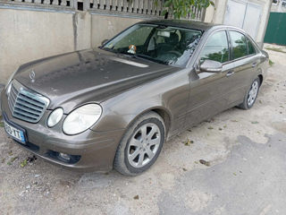 Mercedes E-Class foto 5