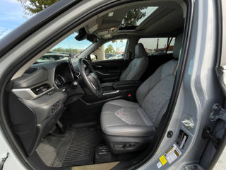 Toyota Highlander foto 10