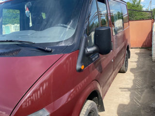 Ford Transit foto 1