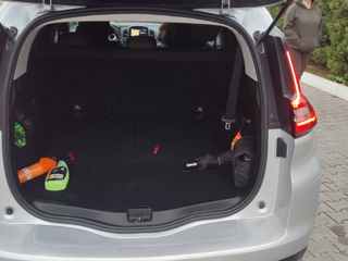 Renault Grand Scenic foto 4