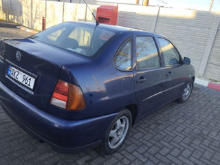 Volkswagen Polo foto 6