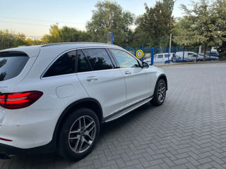 Mercedes GLC foto 4