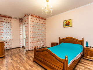 2-х комнатная квартира, 102 м², Центр, Кишинёв фото 2