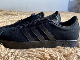 Adidas foto 1