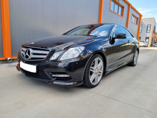 Mercedes E-Class Coupe foto 3