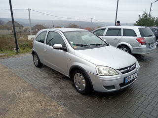 Opel Corsa foto 5