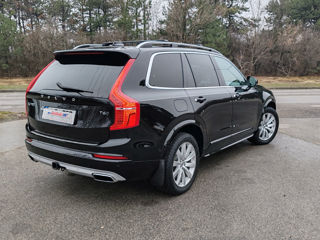 Volvo XC90 foto 7