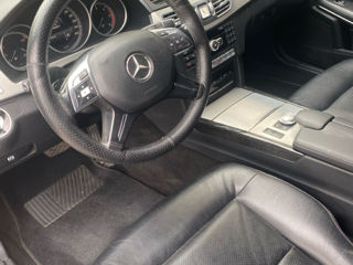 Mercedes E-Class foto 6