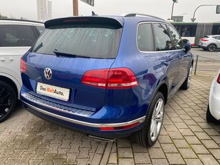 Volkswagen Touareg foto 7