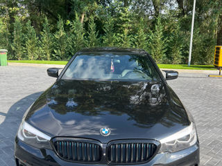 BMW 5 Series foto 2