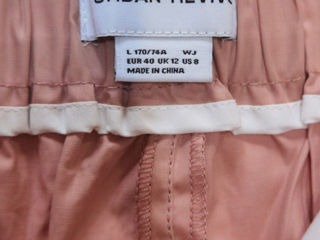 Urban Revivo брюки карго в розовом цвете foto 7