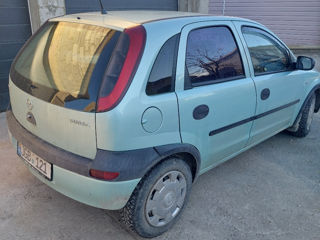 Opel Corsa foto 3