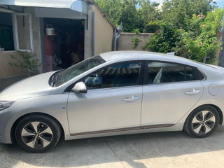 Hyundai IONIQ foto 7