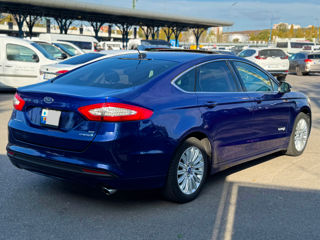 Ford Fusion foto 5