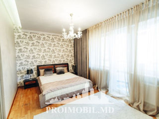 Apartament cu 3 camere, 140 m², Botanica, Chișinău foto 8