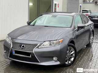 Lexus ES Series