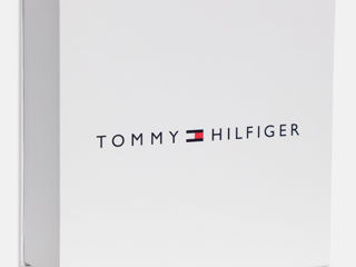 Nou cu cutie Tommy Hilfiger Baby Sleepsuit Giftbox Unisex foto 4