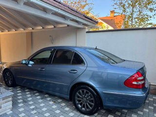 Mercedes E-Class foto 3