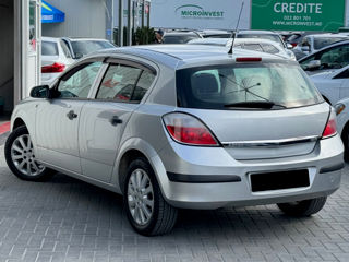 Opel Astra foto 3