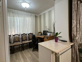 Apartament cu 2 camere, 80 m², Buiucani, Chișinău foto 6