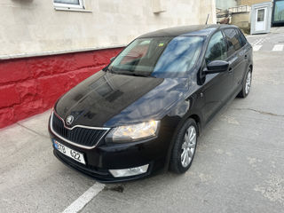 Skoda Rapid foto 2