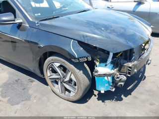 Hyundai Elantra фото 9
