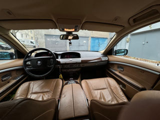 BMW 7 Series foto 5