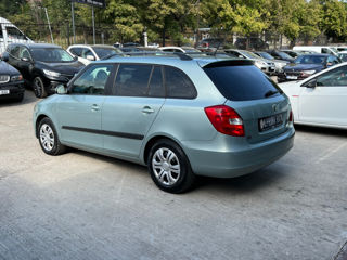 Skoda Fabia foto 8