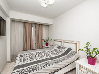 Apartament cu 2 camere, 62 m², Centru, Chișinău foto 4