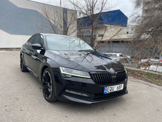 Skoda Superb foto 4