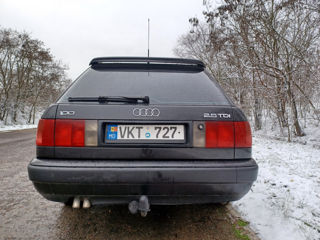 Audi 100 foto 7