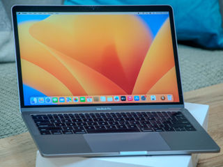 Macbook Pro 13 2017/ Core I5 7360U/ 16Gb Ram/ Iris Plus/ 256Gb SSD/ 13.3" Retina!!! foto 4