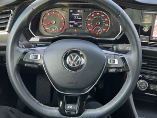 Volkswagen Jetta foto 6