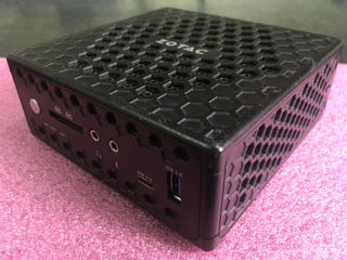 Mini PC - zotac  ZBOX - CI323  NANO