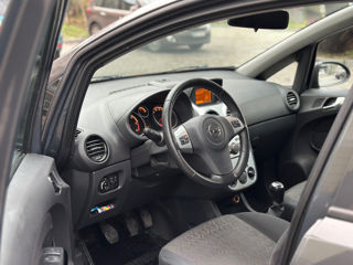 Opel Corsa foto 7