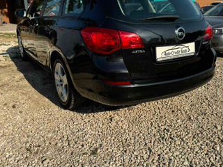 Opel Astra foto 4