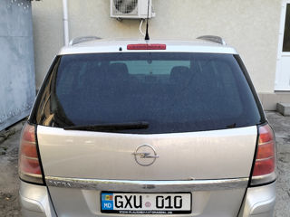 Opel Zafira foto 4