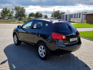 Nissan Rogue foto 3