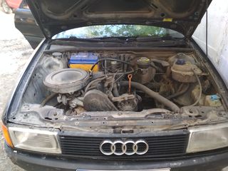 Audi 80 foto 6