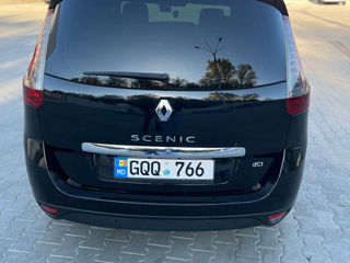 Renault Grand Scenic foto 4